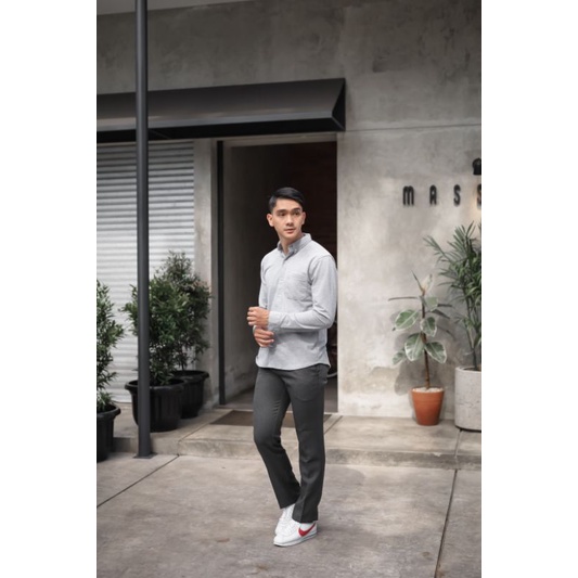 Kemeja Pique Basic Misty Grey Panjang By Mubeng co