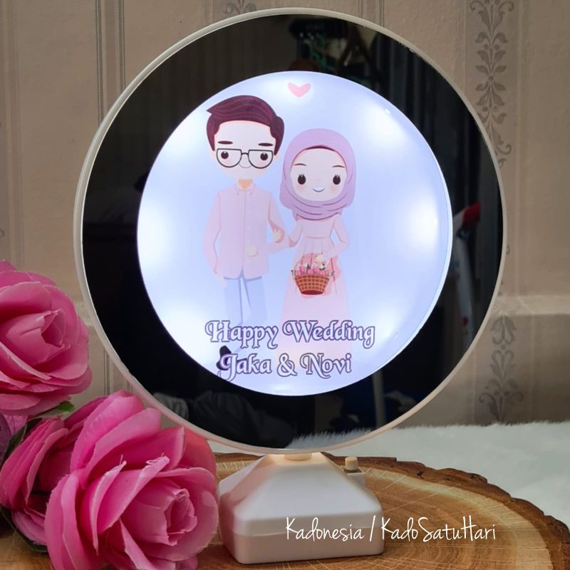 Kado Pernikahan / Hadiah Nikah Cermin Custom