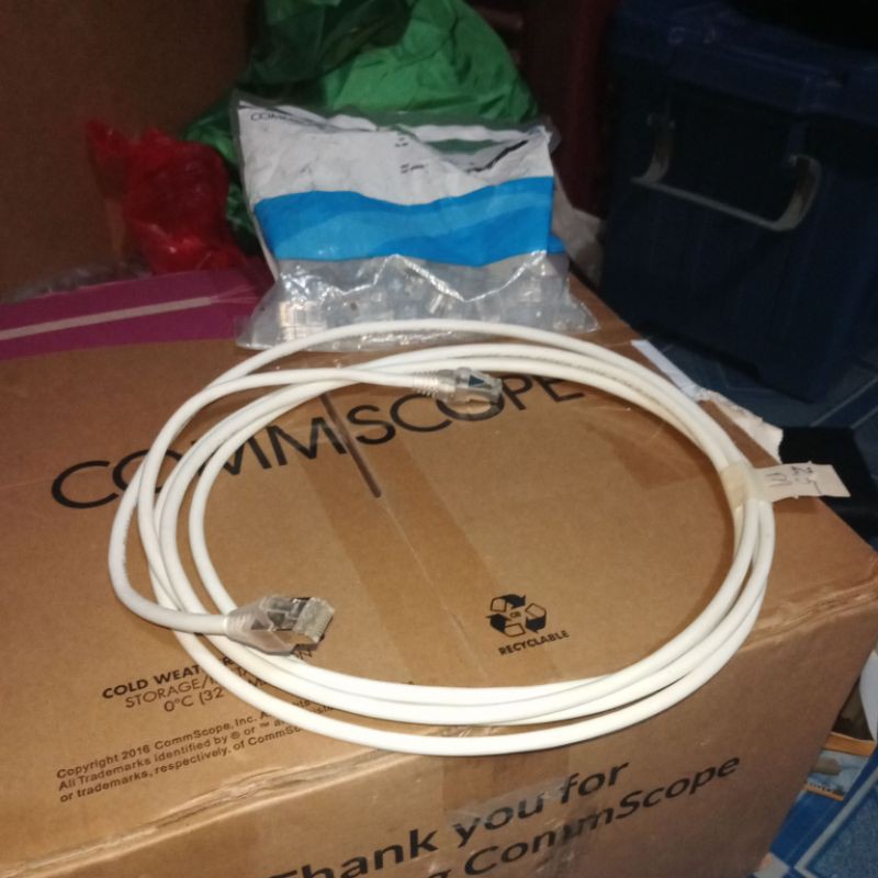 KABEL LAN UTP Outdoor S_F/UTP Cat.5e 2,5 Mtr +Rj45 Commscope