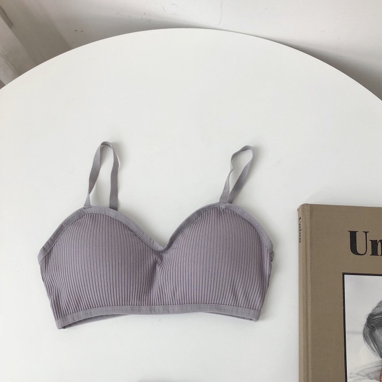 Smile Bra Fashion Wanita Bra Tanpa Kawat Sport Bra Push Up Elastis BH Pakaian Dalam Wanita 1008-ABU-ABU