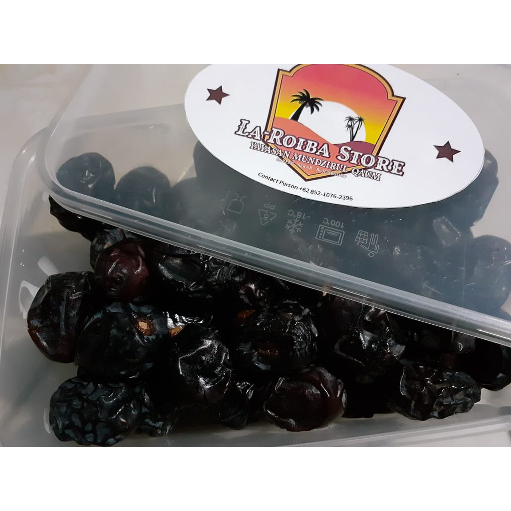 

Kurma Ajwa - "Laa-Roiba