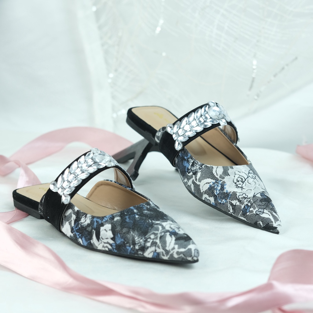 FLASH SALE 7.7 Flat Shoes Luvy Motif FloraL Strap Diamond Mules Wanita MORIS 03