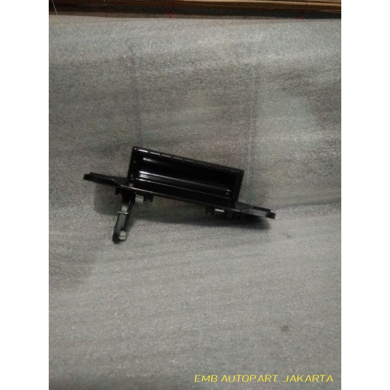HANDLE PINTU BAGASI APV MAVEN APV ARENA / HANDEL PINTU BELAKANG APV MAVEN APV ARENA