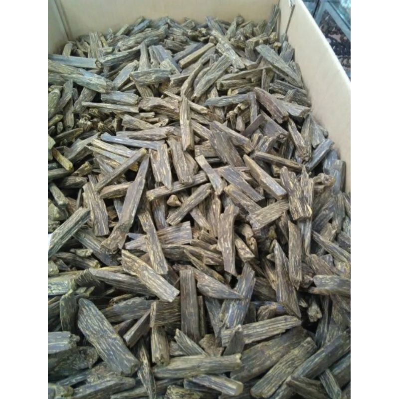 gaharu bukhur oud bukhor sanai azrak kalimantan