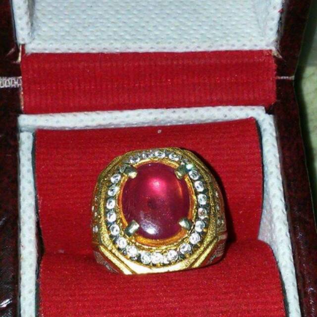 Natural ruby madagaskar