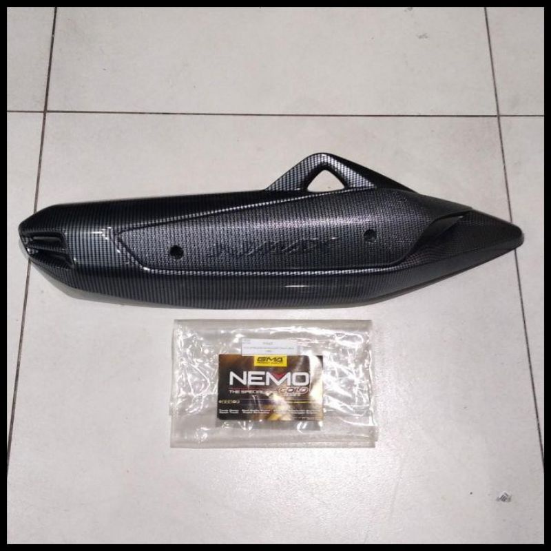COVER TUTUP KNALPOT NMAX OLD CARBON NEMO