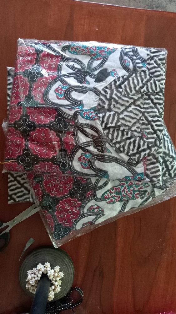 Bebas Pilih Baju Couple Batik Couple Keluarga Sania Ruffle Ori Ndoro Jowi Dnt