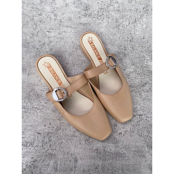 Sepatu Sandal Mule BLC 008