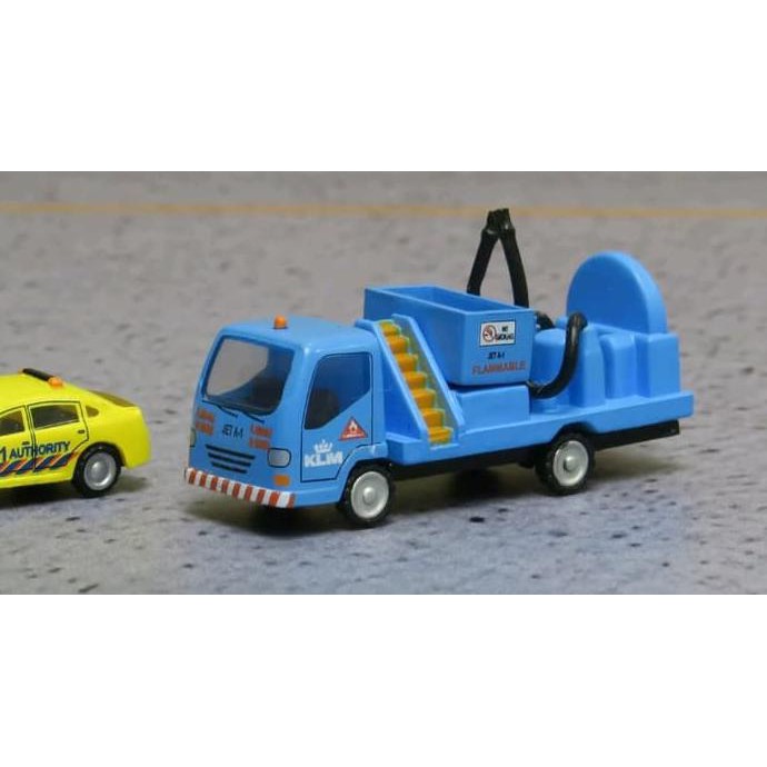 Buruan Klm Gse Set Jc 1:200 Airport Scenic Series Ground Services Equipmentâ  Murah