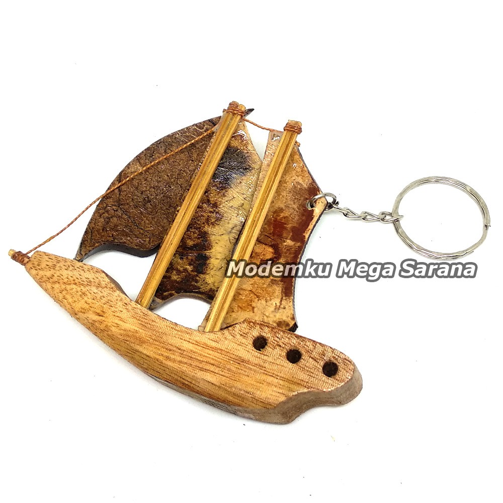 Souvenir Gantungan Kunci Kapal Prau B Kayu - Isi 10pcs