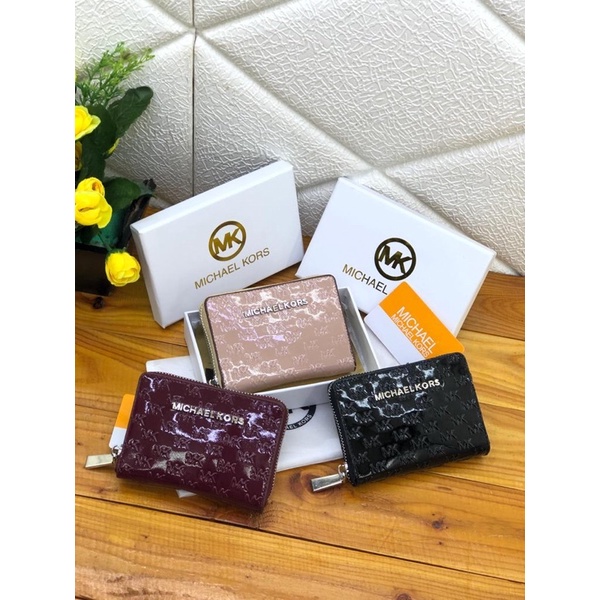 dompet mini wanita M KA EMBOSED  uk 13x9 kode 0922