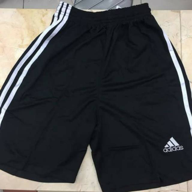 CELANA BOLA ADIDAS