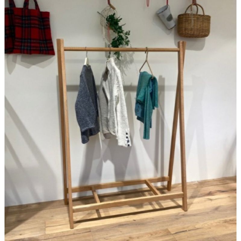 Gantungan baju 115 cm / gantungan baju anak / gantungan murah /gantungan  kayu /Rak baju /  almari