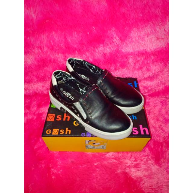 Gosh shoes Art 124 black likenew size 39 (Ready)