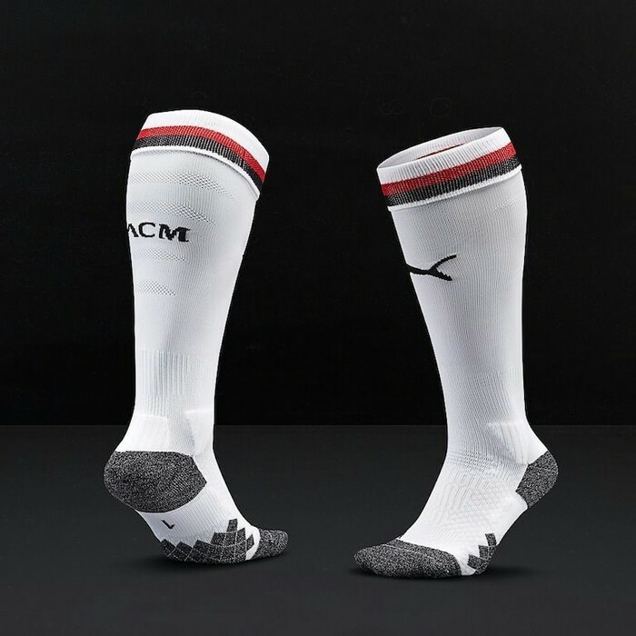 New Trend KAOS KAKI BOLA AC MILAN HOME 2018/2019 GRADE ORI Murah