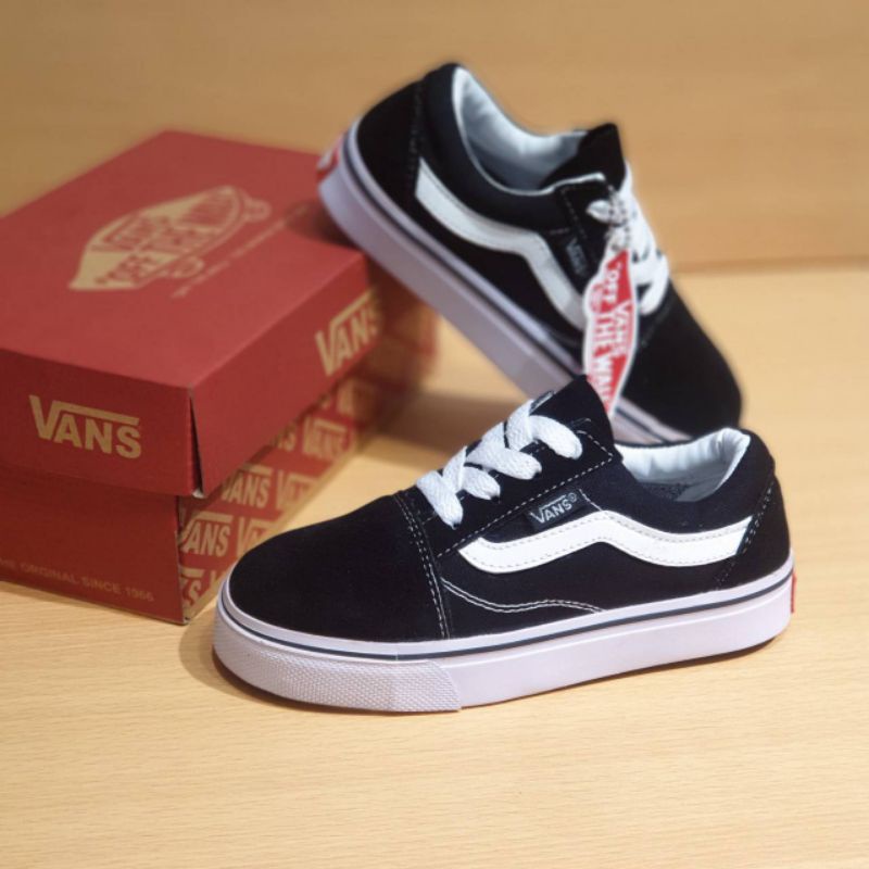 SEPATU VANS ANAK SEKOLAH HITAM PUTIH SEPATU ANAK LAKI LAKI PEREMPUAN PREMIUM HIGH QUALITY SEPATU SEKOLAH ANAK ANAK