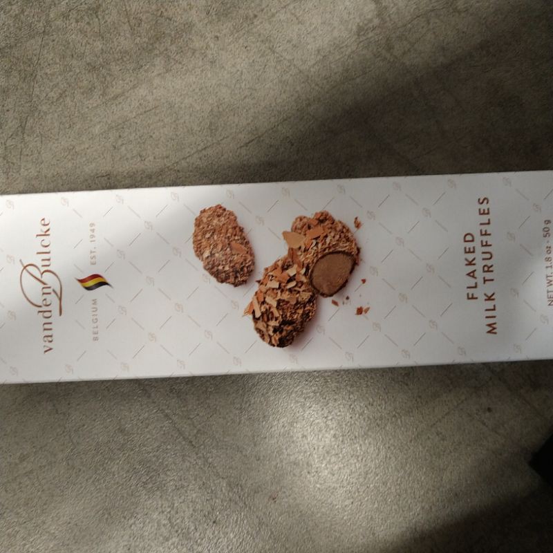 

vandenbulkcke flaked milk truffles 50gr impor belgium