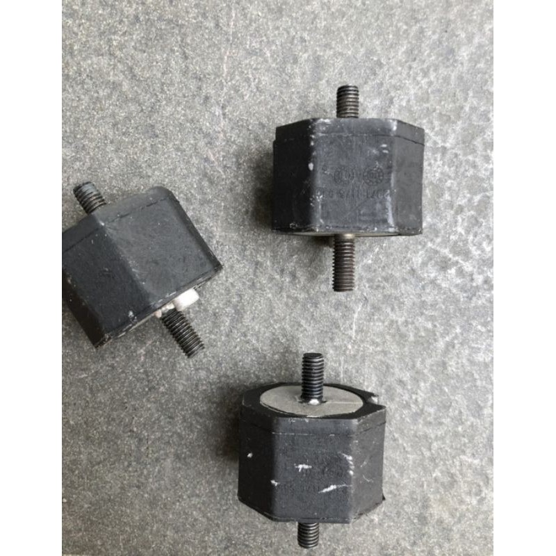 pangkon transmisi bmw E36 matic