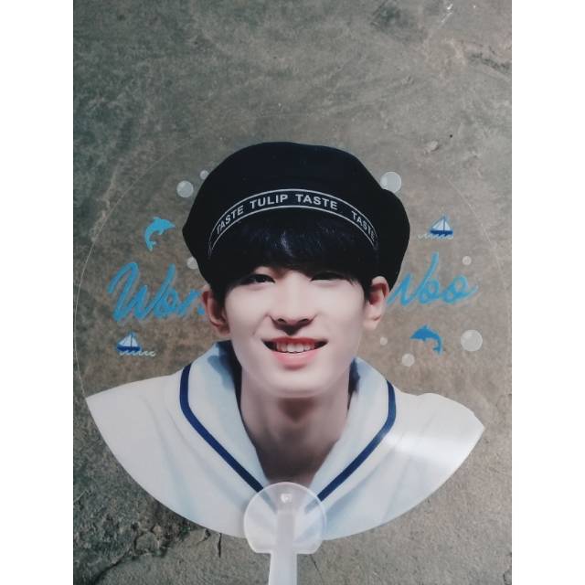 [ RESERVED ] WONWOO TRANSPARENT FAN