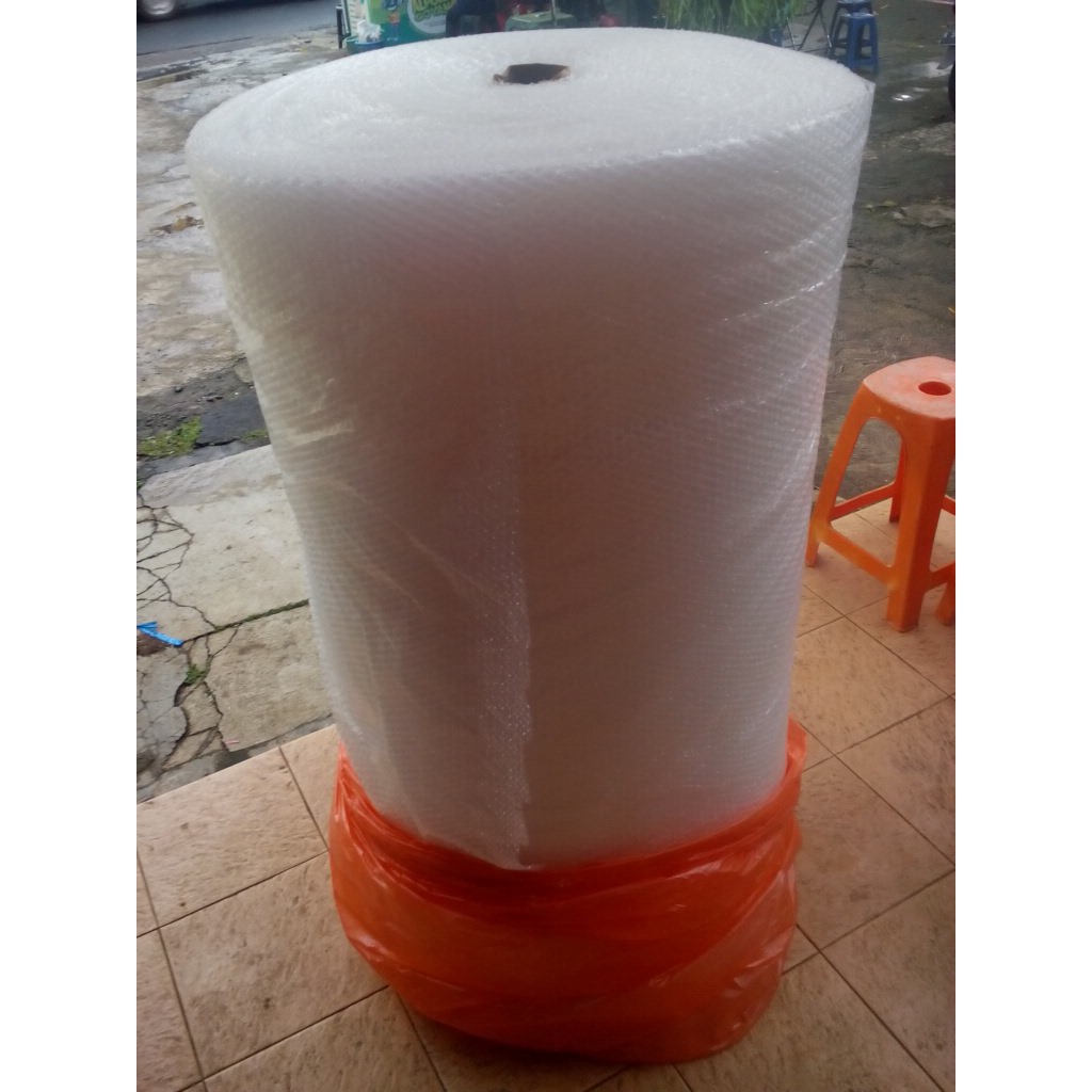 

Plastik Bubble Wrap Jumbo Polkadot 50 Meter 50mx125cm | Pembungkus Packing Gelembung