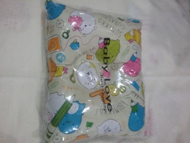 Bantal Bayi  Baby Love.