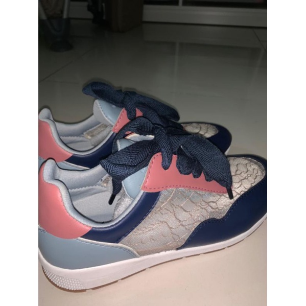 ittaherl rien surprise