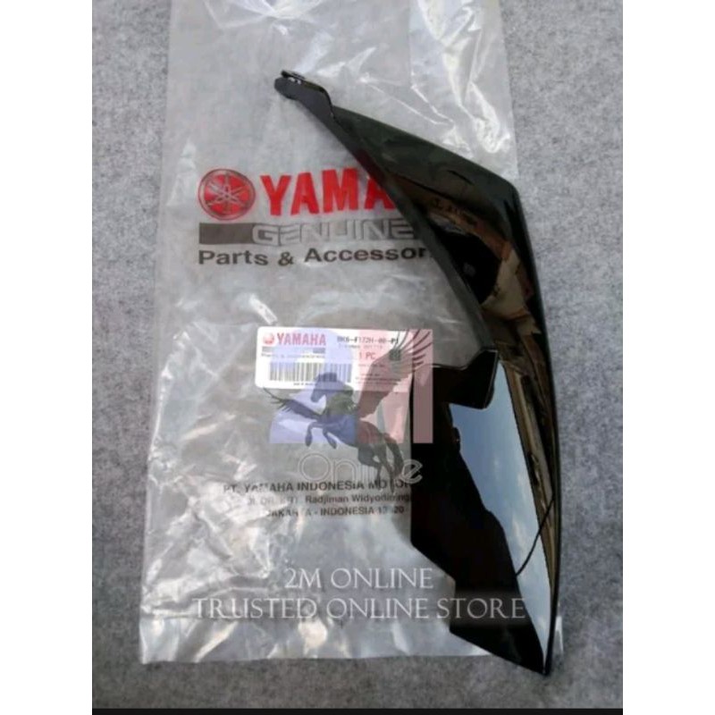 COVER SAMPING LAMPU R15 VVA KANAN HITAM BK6-F172H-00-P1 ORIGINAL YAMAHA