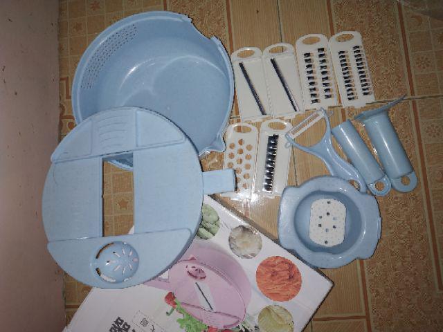 Vegetable Cutter 12in1 Alat Parut Sayur, Buah , Multifungsi