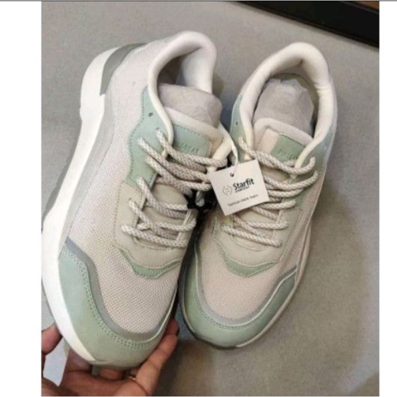 Pull and bear sepatu sale size 39