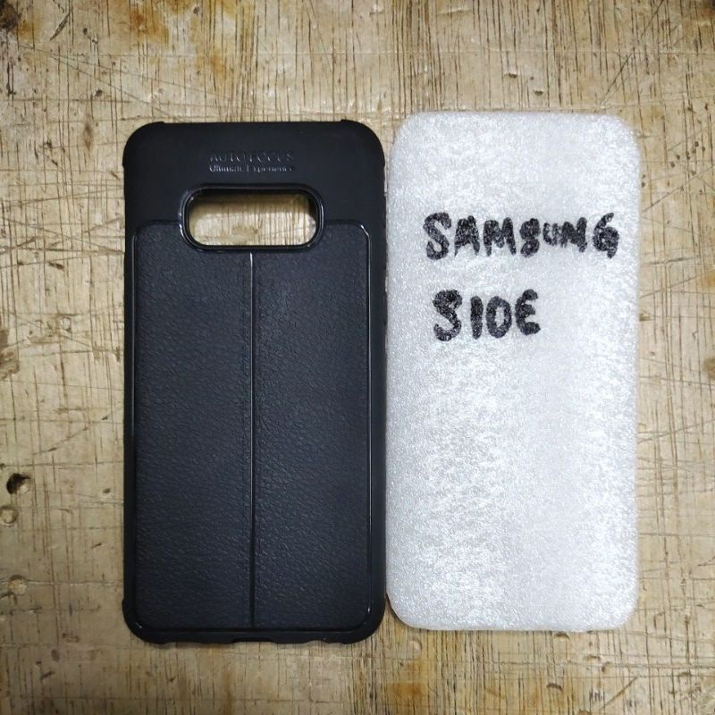 SAMSUNG S10E softcase silikon karet hitam mantul murah meriah