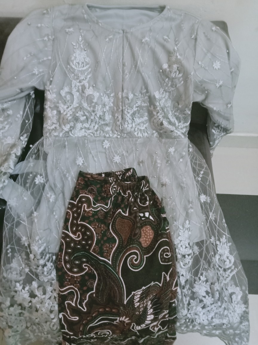 (premium Series &limited Stok) Batik Couple Azura Wou Batik Gamis Tille Brokat Kebaya Modern-bs106