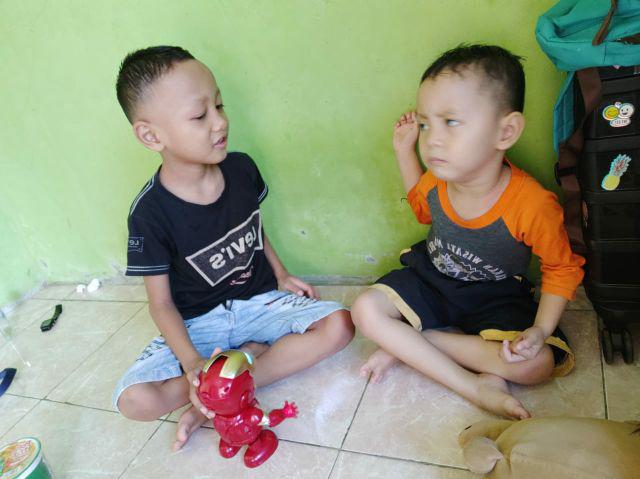 Mainan Anak / Dance Hero / Dancing Iron Man / Spiderman