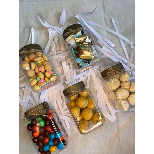 

Hampers kue murah/lebaran/imlek/gift ultah