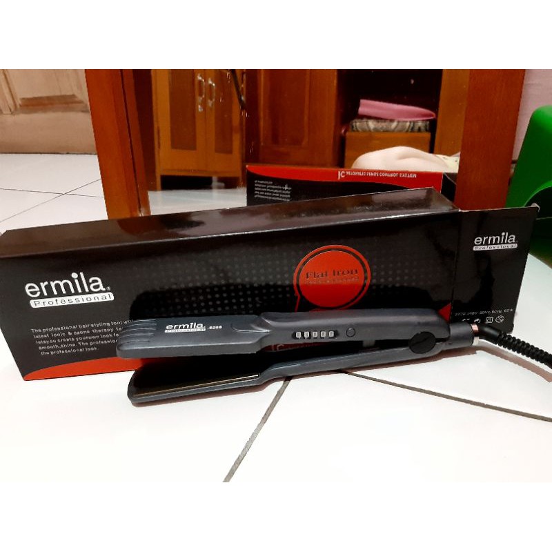 Preloved - Catokan Rambut Merk Ermila 6288