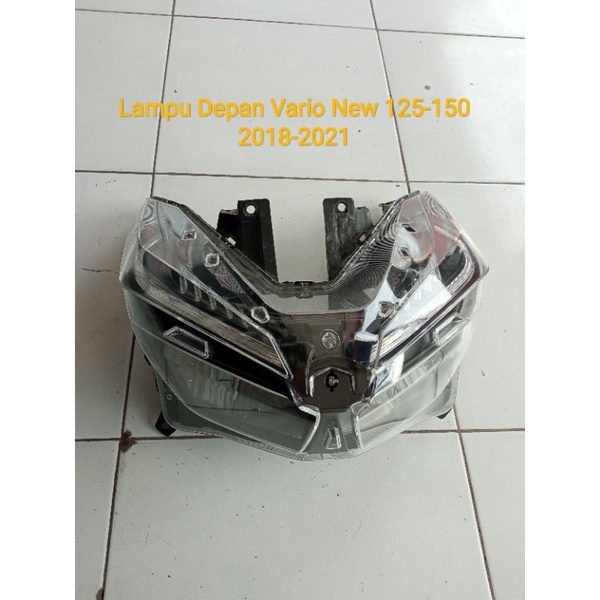 Reflektor Depan / Lampu Depan Vario 125/150 New 2018-2021