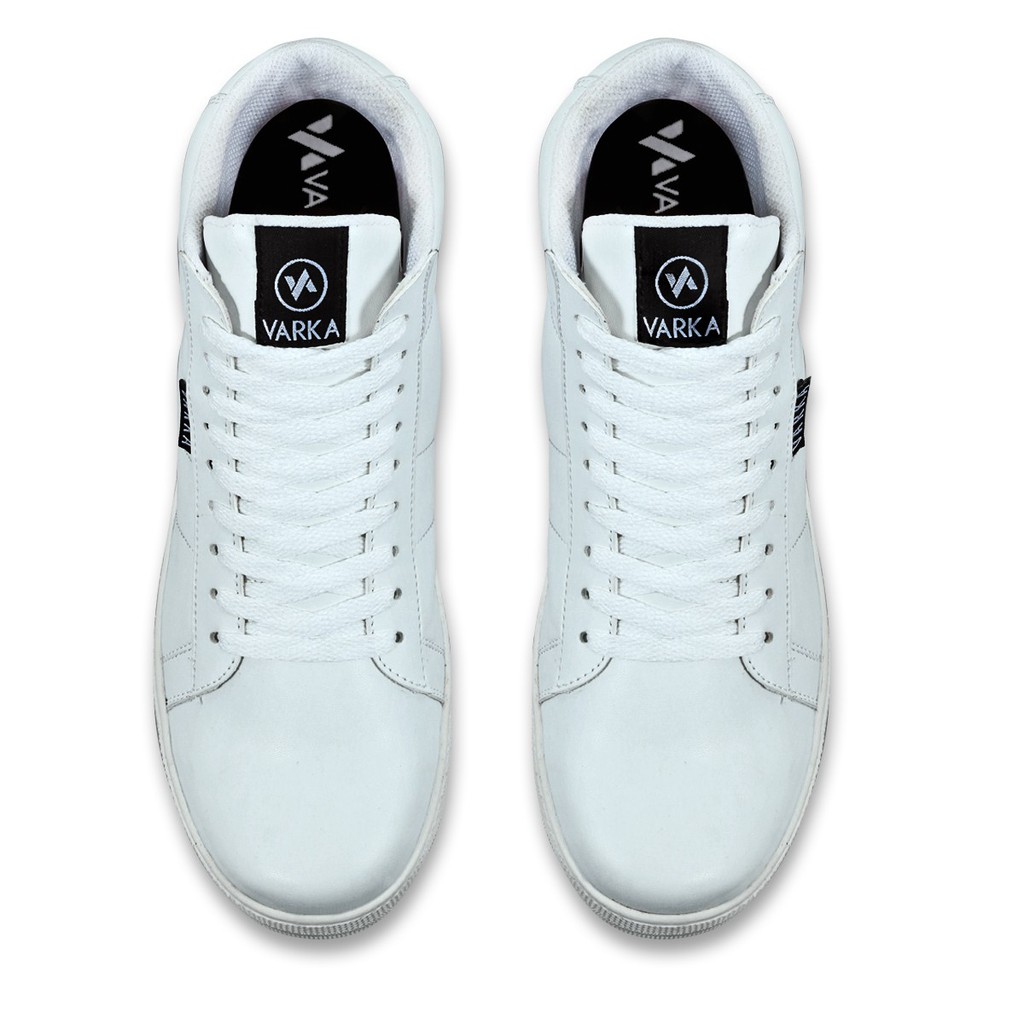 Sepatu Sneakers Pria V 4581 Brand Varka Sepatu Boots Sintetis untuk Kuliah Kerja Hangout Warna Putih