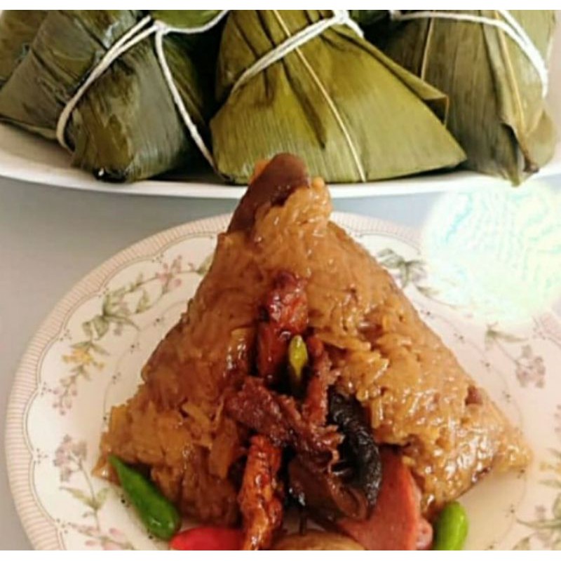 

BAK CANG BERAS / PULUT VEGETARIAN ENAK HIGIENIS FRESH BUATAN BARU /BA CANG VEG