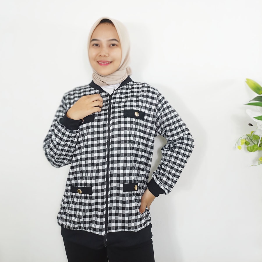 CARLINA JAKET KOTAK KEKINIAN