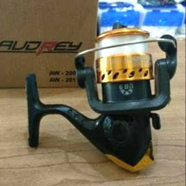 Reel Audrey 6 Bearings Spool Besi dan sudah diisi senar