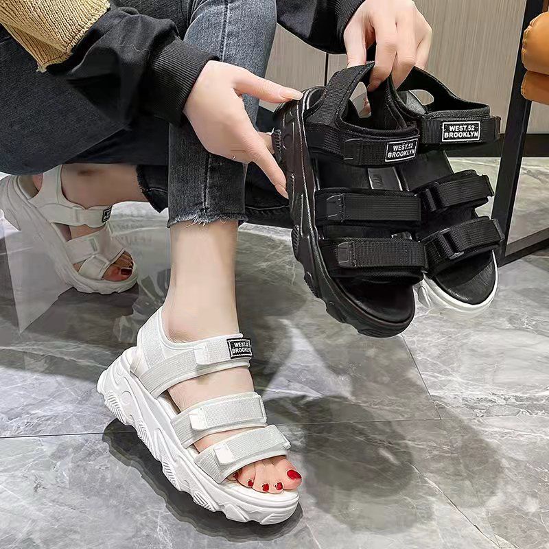 Svekes Sepatu Sandal Perempuan Tali Wanita Black Putih L100