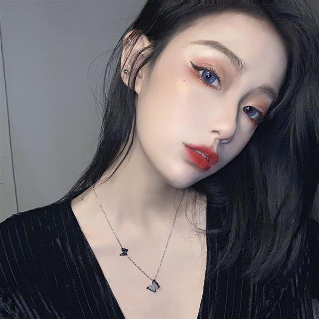 Butterfly double layer twin tali tebal kombinasi kalung chocker kalung Harajuku peralatan gadis