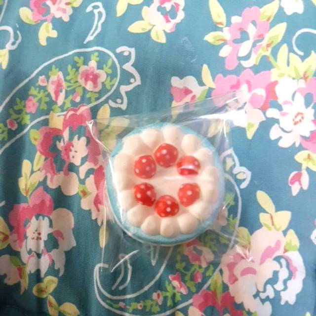 Squishy cake preloved