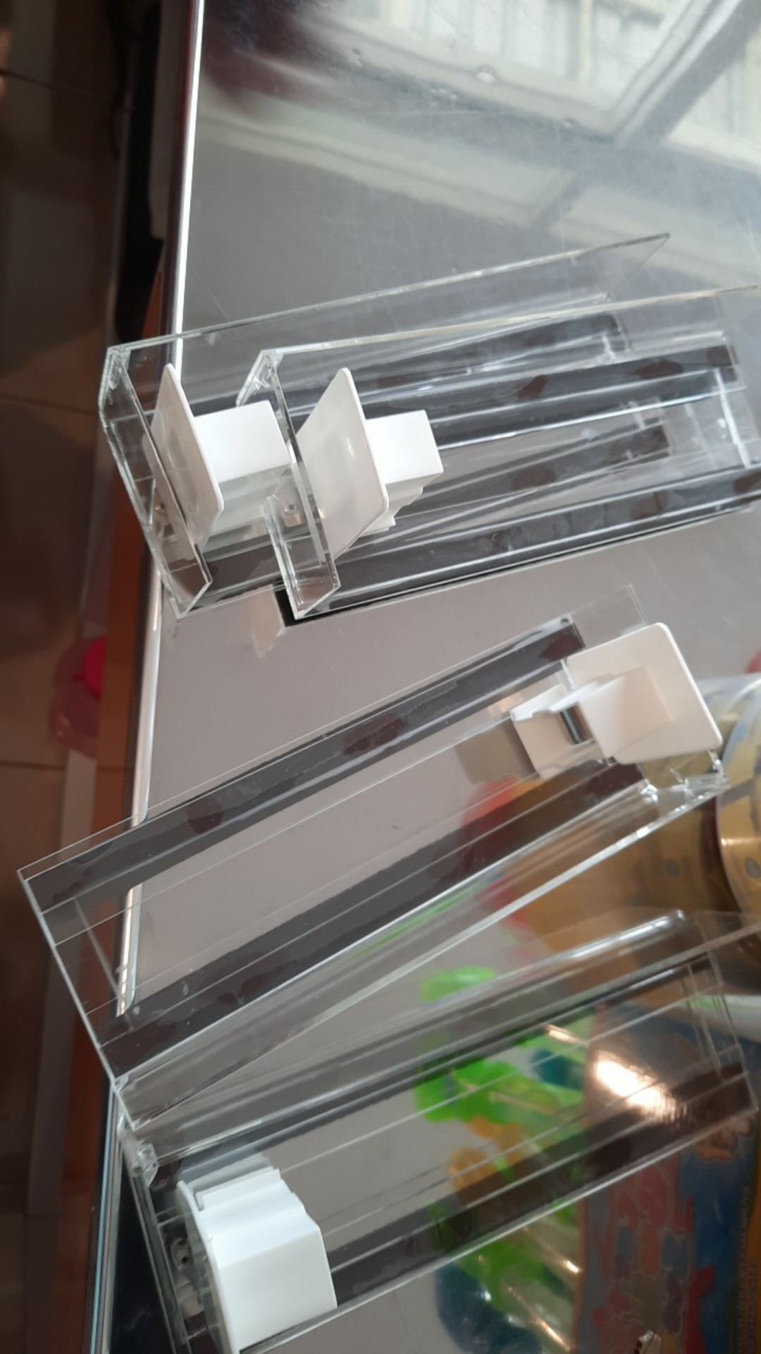 Acrylic Kotak Pusher Magnet Otomatis Toko Minimarket Supermarket