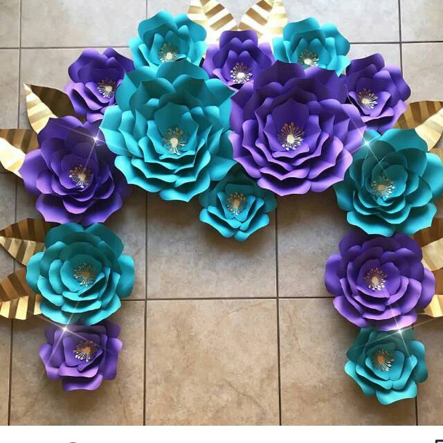 

Blue & plum paper flower