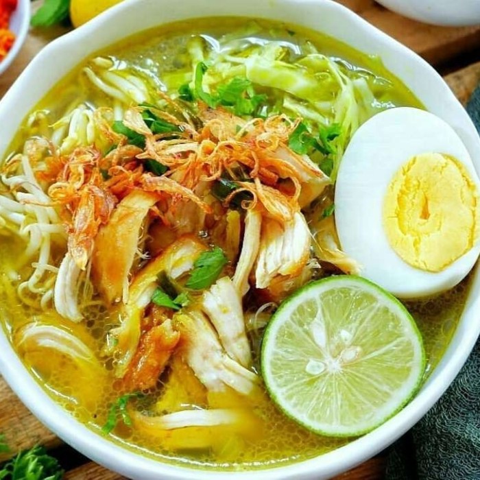 

Soto ayam Lamongan