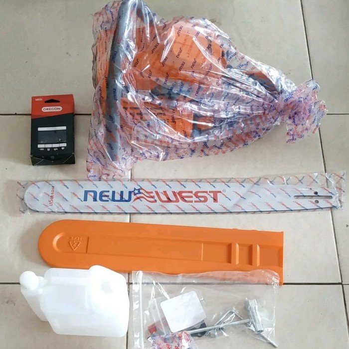 Mesin Gergaji Kayu Chain Saw Chainsaw 22" Bar Baja Laser New West 588
