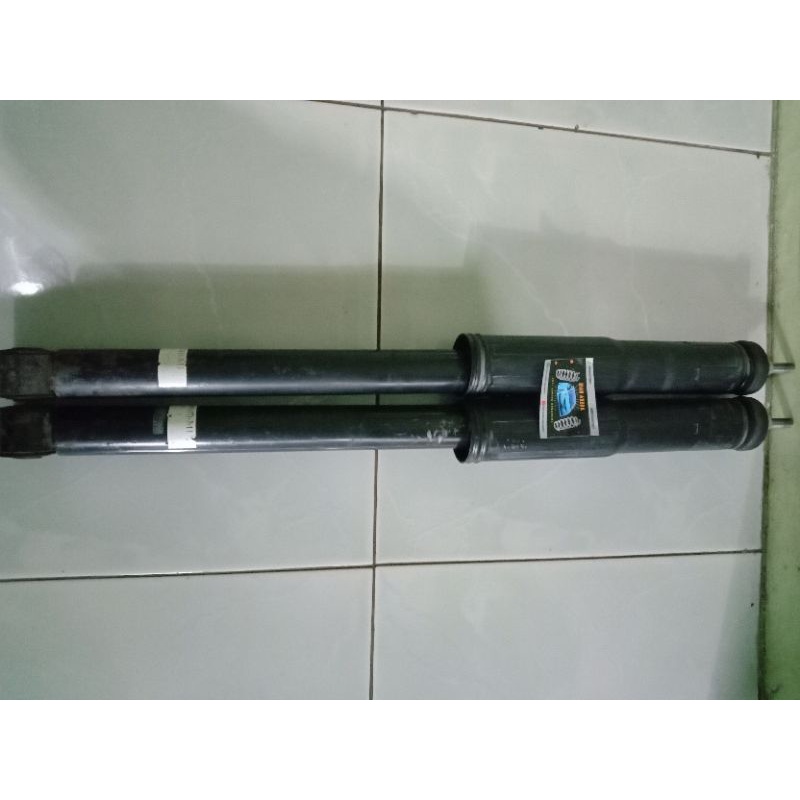 shock absorber belakang jazz ge8