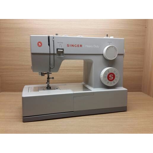 Mesin Jahit SINGER 4423 HEAVY DUTY (Portable)