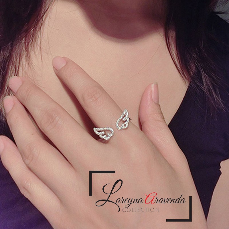 Cincin Titanium Wanita Model Sayap Angel Kristal Crystal Zirconia CC034