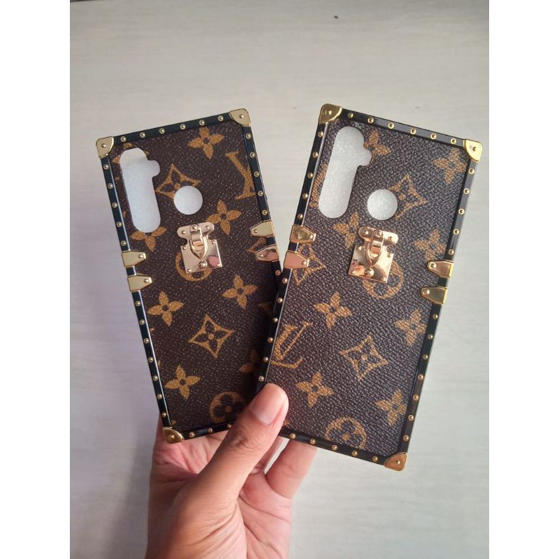 Fashion Case Realme 5 Pro Sofcase Louis Vuitton Lv / Case Cover Premium